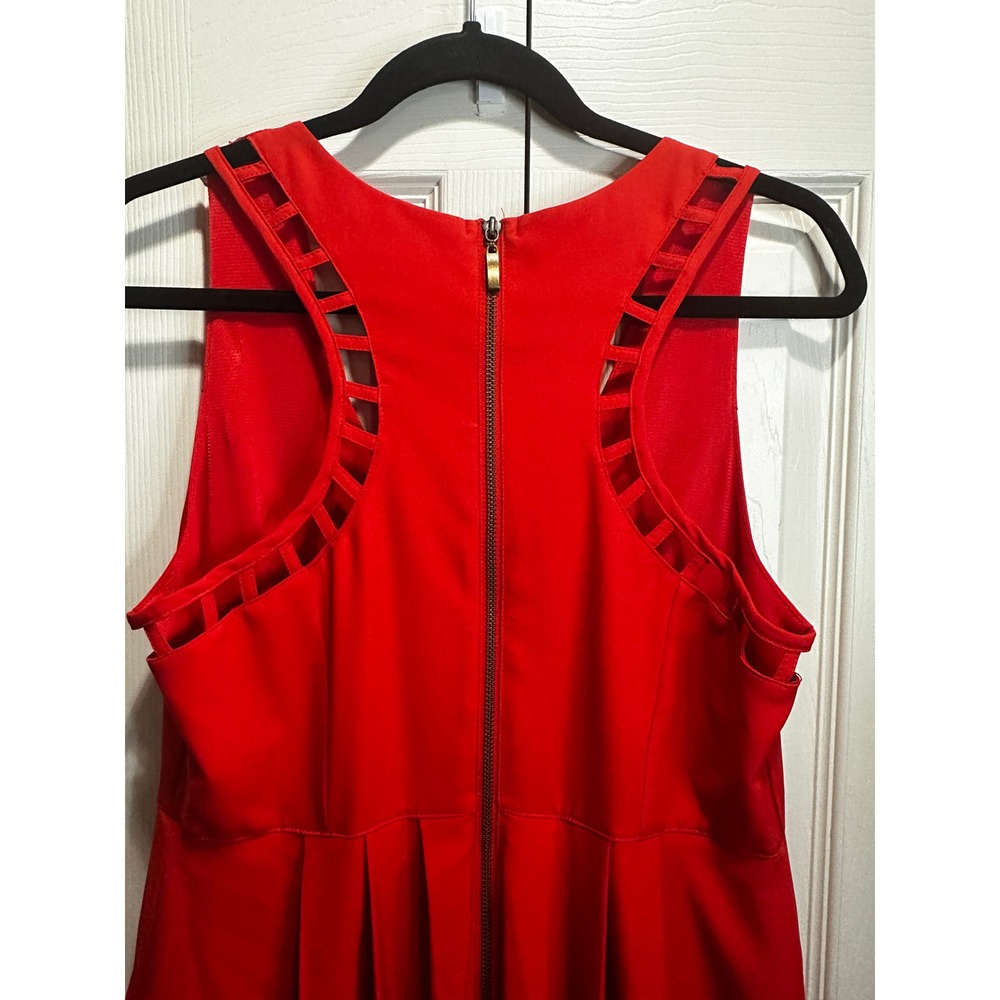 Buttons Red Dress Size L with Zip Back - Picture 5 of 7